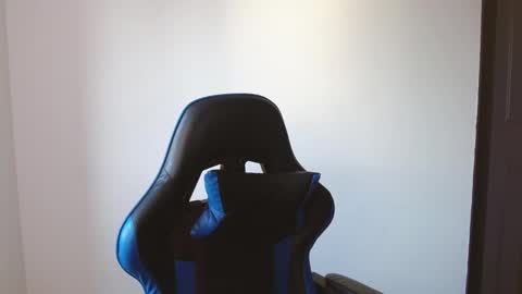 Alexandra 3 online show from February 2026 12:05:02 PM