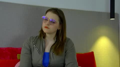 Snapshot of alexaavery chatting on June 2026 06:50:01 AM AlexaAvery online show from June 2026 06:50:01 AM