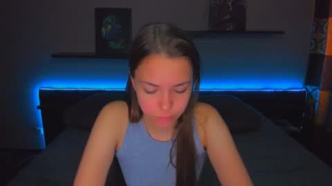 angel online show from May 2026 01:36:02 AM