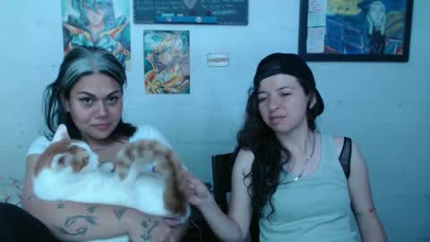 Alexa Blu3 online show from December 2024 06:11:01 PM