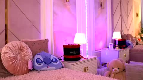 Snapshot of alexaheyess chatting on March 2025 09:43:01 AM Alexa online show from March 2025 09:43:01 AM