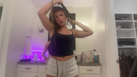 Snapshot of alexajefferies chatting on October 2025 06:49:01 PM alexajefferies online show from October 2025 06:49:01 PM