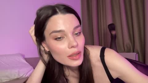 Snapshot of alexalex2095 chatting on April 2026 09:23:01 PM Ember Valentine online show from April 2026 09:23:01 PM