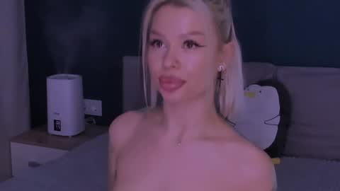 Alexa Mason online show from January 2025 04:30:02 AM