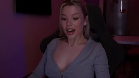 Alexa Mason online show from February 2026 01:04:01 AM