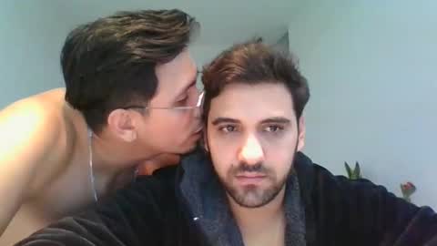 Snapshot of alexandbrandom chatting on October 2025 03:57:02 PM Dotados online show from October 2025 03:57:02 PM