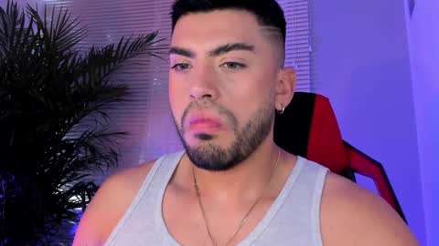 Snapshot of alexander_diiaz chatting on September 2025 12:50:01 PM Alexander Diaz online show from September 2025 12:50:01 PM