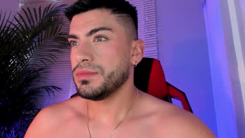 Snapshot of alexander_diiaz chatting on September 2025 11:36:01 AM Alexander Diaz online show from September 2025 11:36:01 AM