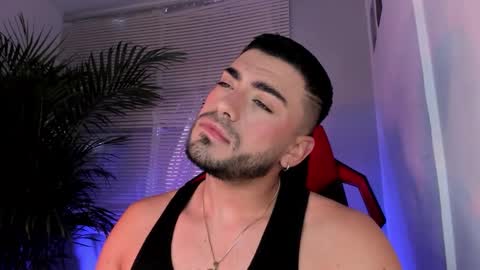 Snapshot of alexander_diiaz chatting on October 2025 10:56:02 AM Alexander Diaz online show from October 2025 10:56:02 AM