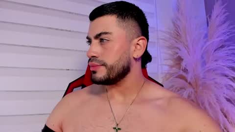 Snapshot of alexander_diiaz chatting on May 2026 03:17:01 PM Alexander Diaz online show from May 2026 03:17:01 PM