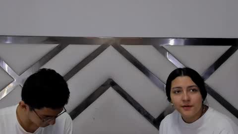 alexandmelyy online show from December 2025 11:52:02 AM