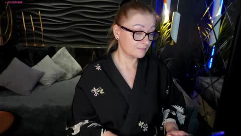 Alexandra online show from December 2024 08:48:02 AM