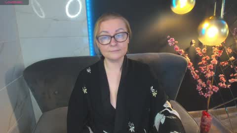 Alexandra online show from December 2024 04:59:02 PM