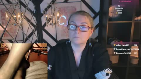 Alexandra online show from May 2026 02:19:01 AM