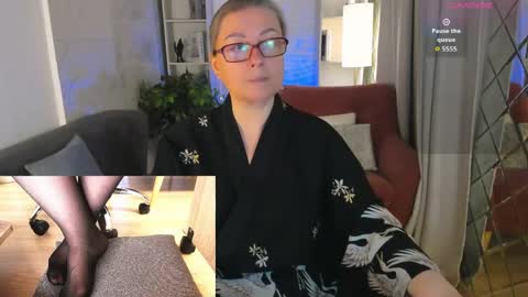 Alexandra online show from May 2026 08:50:02 PM