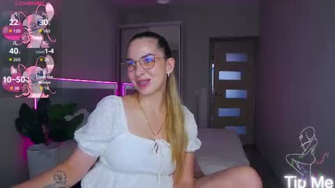 alexandracandy online show from June 2026 02:27:02 PM