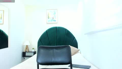     online show from April 2026 12:02:01 PM