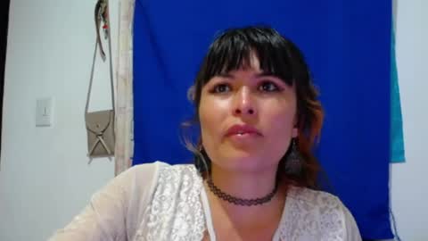 alexandrasaen online show from April 2026 10:07:02 PM
