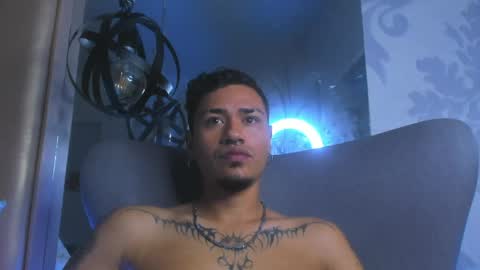 Snapshot of alexandriuwolf chatting on May 2026 03:02:02 AM Master Alexandriu online show from May 2026 03:02:02 AM