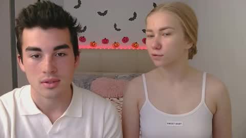 Alex online show from October 2025 06:03:01 AM