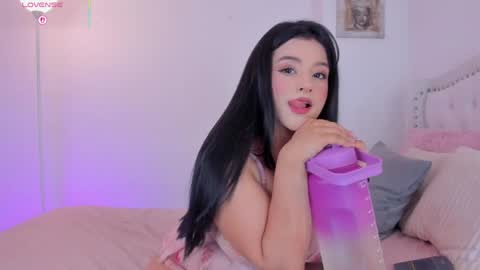 lexandra  online show from March 2026 11:49:02 PM