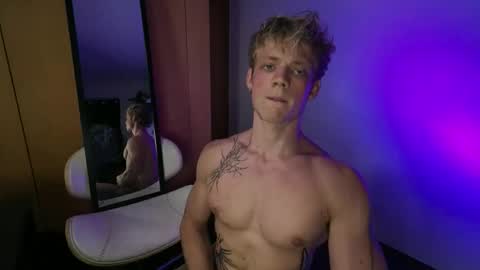 Snapshot of alexbarczukxxx chatting on June 2026 11:38:02 PM Alex Barczuk online show from June 2026 11:38:02 PM