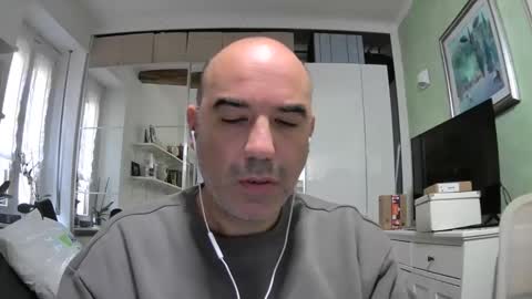 Snapshot of alexct77 chatting on December 2024 02:27:02 PM alexct77 online show from December 2024 02:27:02 PM