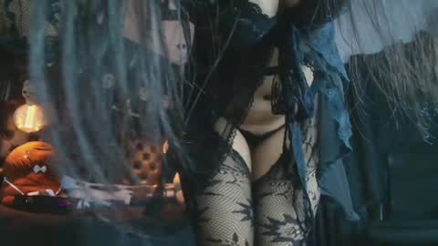 Alex online show from February 2026 06:48:01 PM