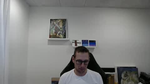 Snapshot of alexhunter4u chatting on January 2025 07:49:01 AM alexhunter4u online show from January 2025 07:49:01 AM