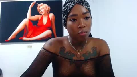 alexia_sinclaire24 online show from April 2026 01:36:02 AM