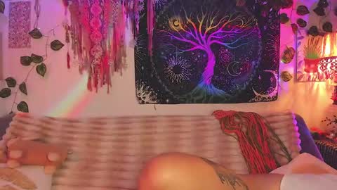 Alex online show from April 2026 01:41:02 PM