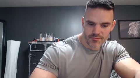 Alex online show from December 2025 02:41:02 AM