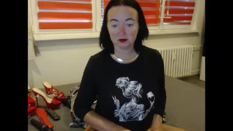 alexie33 online show from September 2025 06:35:01 AM