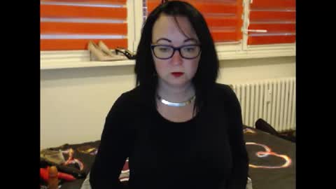 alexie33 online show from November 2025 08:56:01 AM