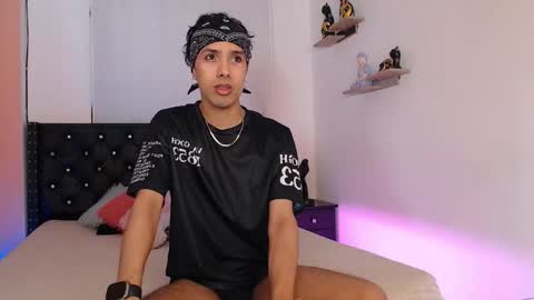 Snapshot of alexis21_ chatting on September 2025 06:53:02 PM Alexis online show from September 2025 06:53:02 PM