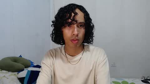 Snapshot of alexis21_ chatting on January 2026 11:48:02 AM Alexis online show from January 2026 11:48:02 AM