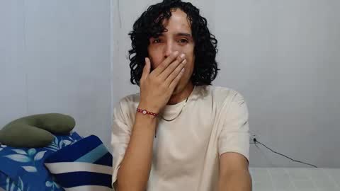 Snapshot of alexis21_ chatting on February 2026 09:28:02 AM Alexis online show from February 2026 09:28:02 AM