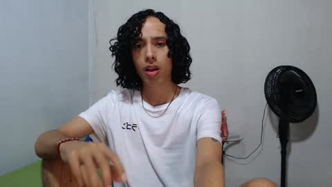 Snapshot of alexis21_ chatting on March 2026 06:47:02 PM Alexis online show from March 2026 06:47:02 PM