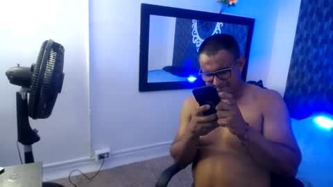 Snapshot of alexis__123 chatting on September 2025 09:28:02 PM Alexis online show from September 2025 09:28:02 PM