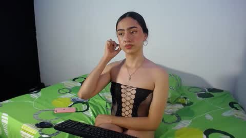 Snapshot of alexis_brown11 chatting on February 2026 06:26:01 AM -- ALEXIS -- online show from February 2026 06:26:01 AM