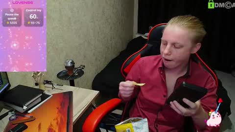 Snapshot of alexis_gordon chatting on September 2025 05:57:02 PM Alexis online show from September 2025 05:57:02 PM