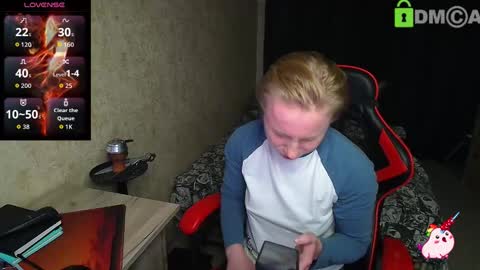 Snapshot of alexis_gordon chatting on September 2025 04:21:01 PM Alexis online show from September 2025 04:21:01 PM