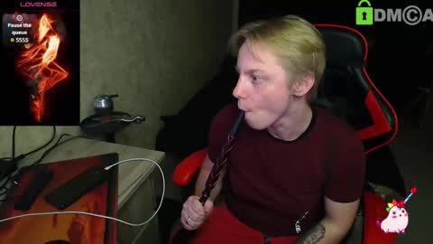 Snapshot of alexis_gordon chatting on October 2025 08:09:02 PM Alexis online show from October 2025 08:09:02 PM