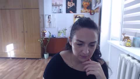 AlexisMillers online show from November 2025 10:58:01 AM