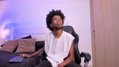 Alex Jaccob online show from November 2025 01:10:02 PM