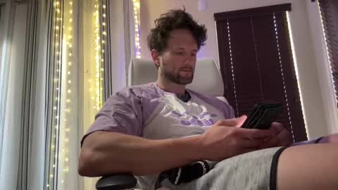 Snapshot of alexmanndickerson chatting on October 2025 03:10:02 PM Alex Mann online show from October 2025 03:10:02 PM