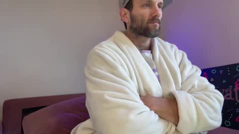 Snapshot of alexmanndickerson chatting on December 2025 06:24:02 PM Alex Mann online show from December 2025 06:24:02 PM