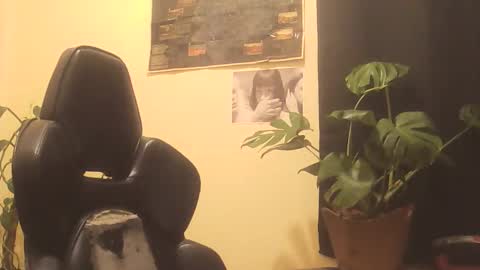 Alexxx online show from May 2026 01:23:02 AM