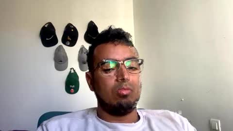 alexospina55 online show from April 2026 02:25:02 PM