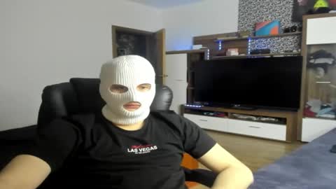 Snapshot of alexs9xtime chatting on December 2025 09:09:01 PM alexs9xtime online show from December 2025 09:09:01 PM